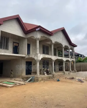 6bdrm House in Appiadu Kokoben, Kumasi Metropolitan for sale