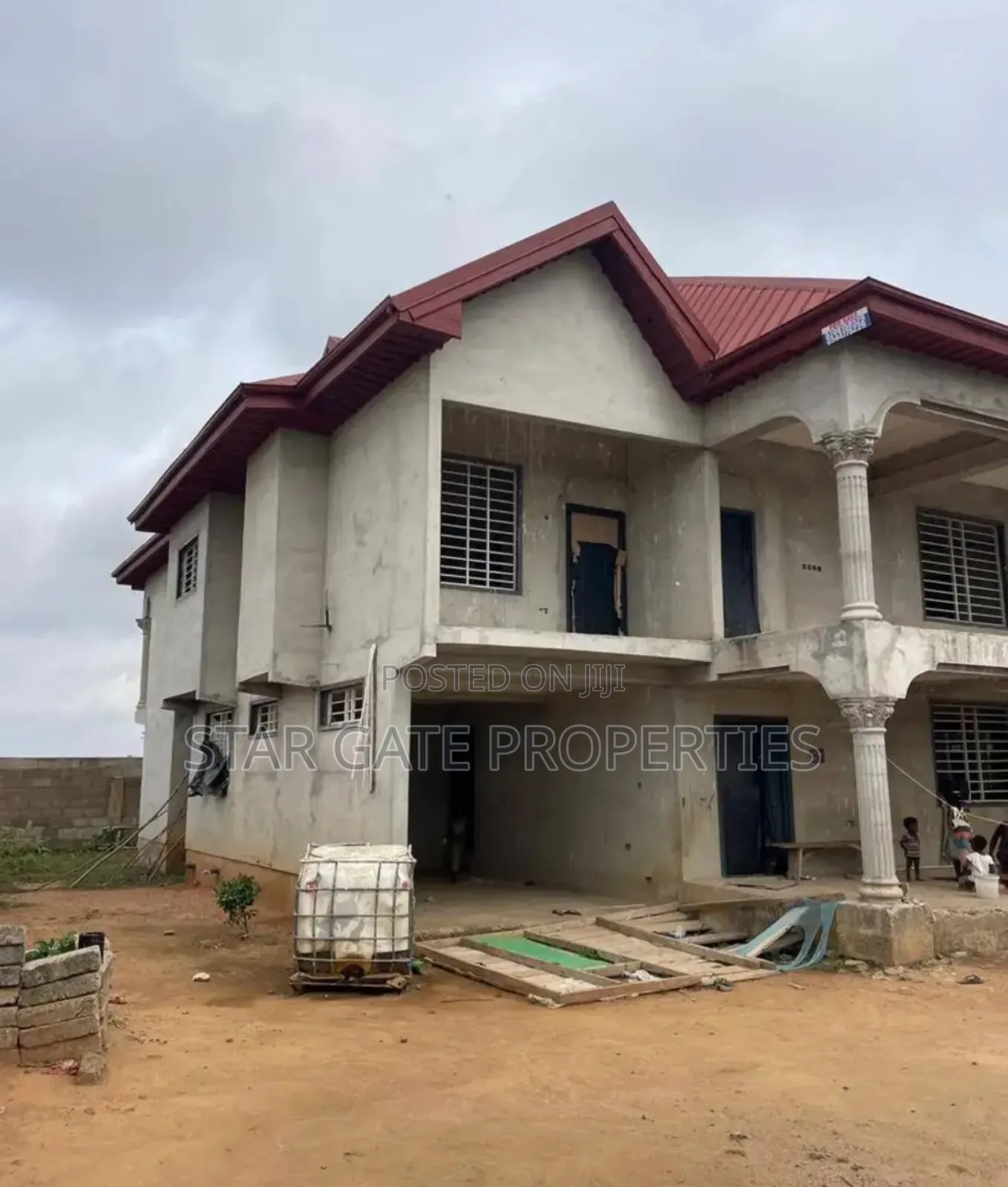 6bdrm House in Appiadu Kokoben, Kumasi Metropolitan for sale