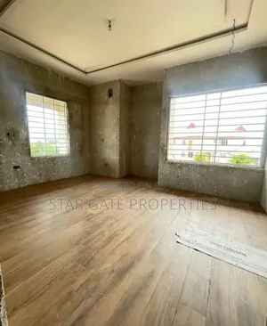 6bdrm House in Appiadu Kokoben, Kumasi Metropolitan for sale