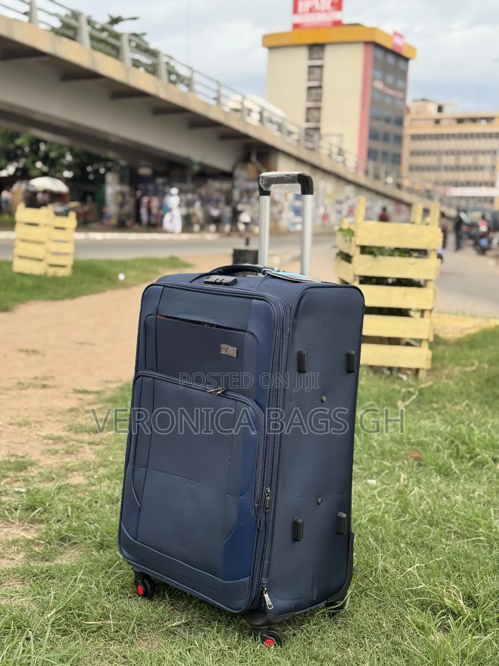 24 Inches Luggage Medium Size