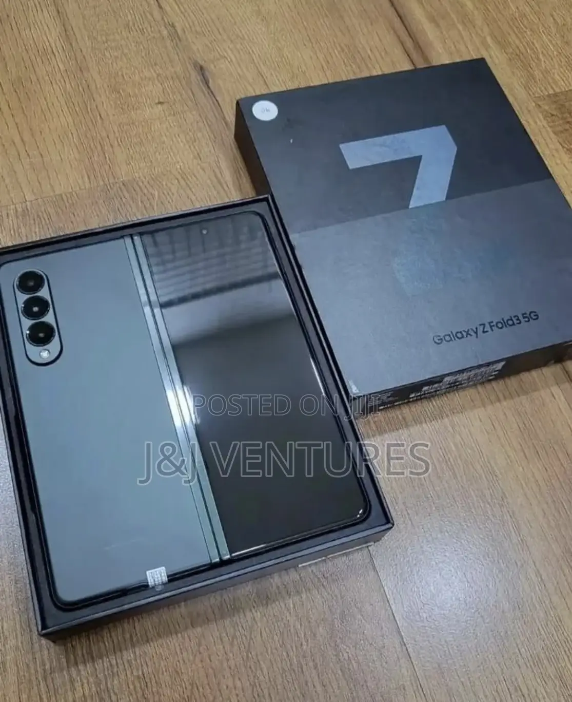 New Samsung Galaxy Z Fold 3 256 GB Black