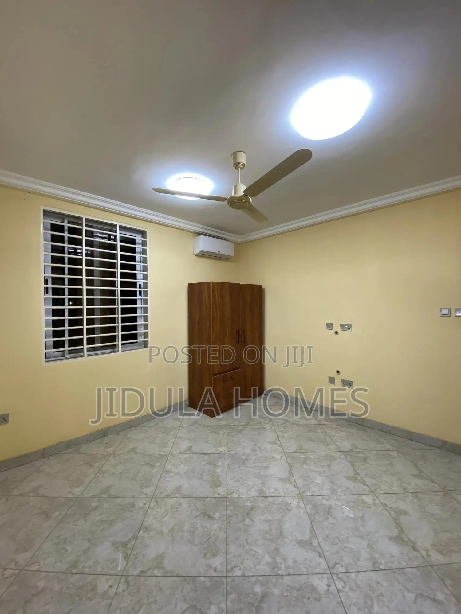 2bdrm Apartment in Lakeside for rent