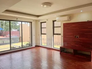 4bdrm Townhouse / Terrace in East Legon for rent