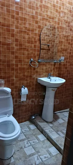 3bdrm Apartment in Legacy Solid Real, Tseaddo for rent