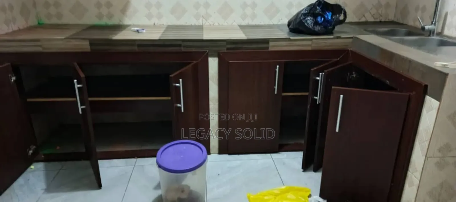 3bdrm Apartment in Legacy Solid Real, Tseaddo for rent
