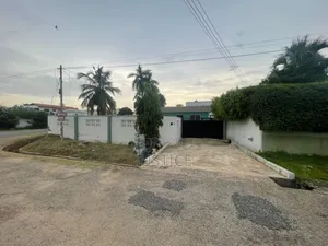 4bdrm House in Cfc Estate Dome for sale