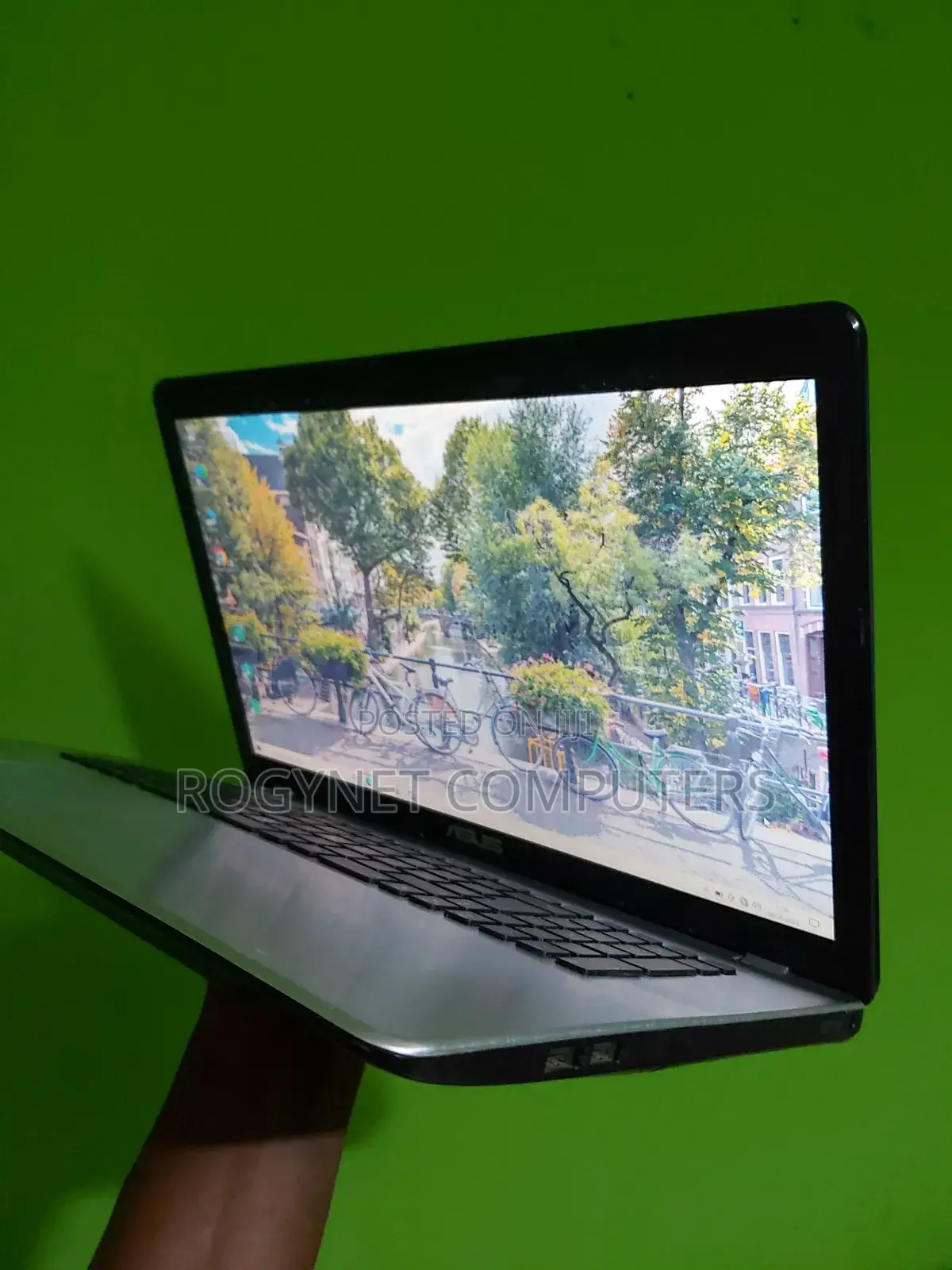 Laptop Asus X750LB 16GB Intel Core i7 HDD 1T