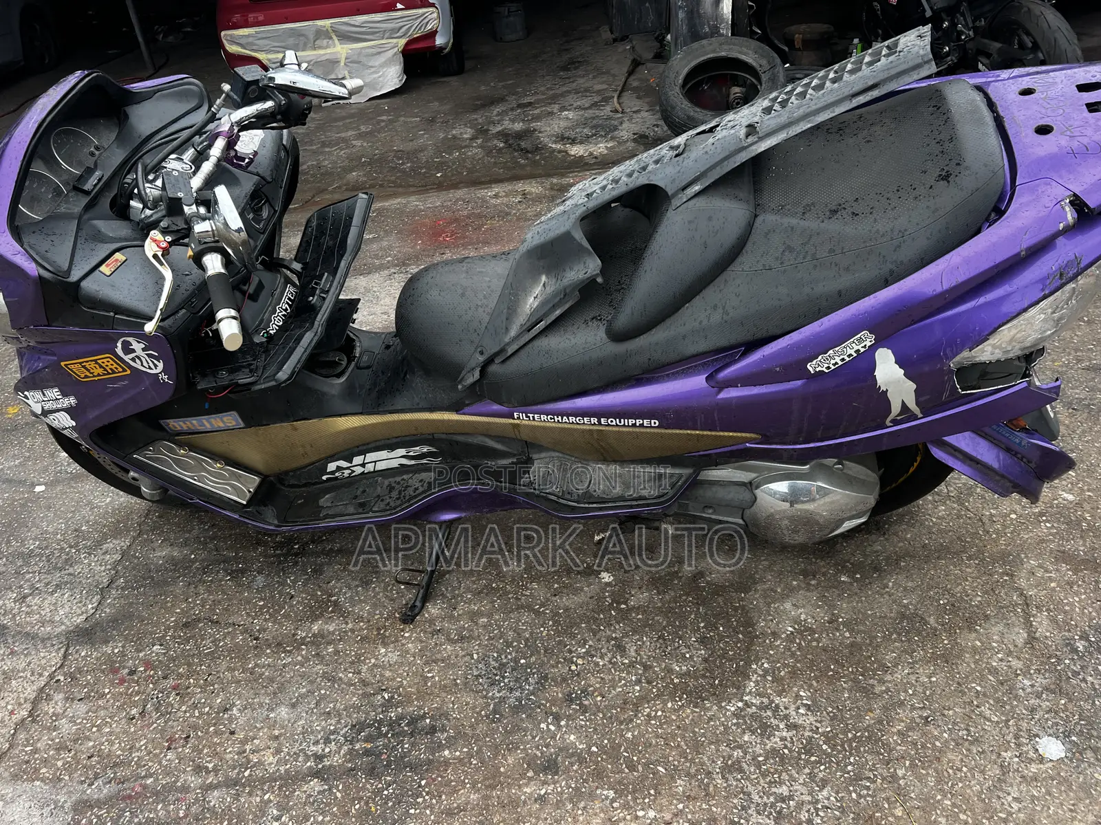 Suzuki 2010 Blue