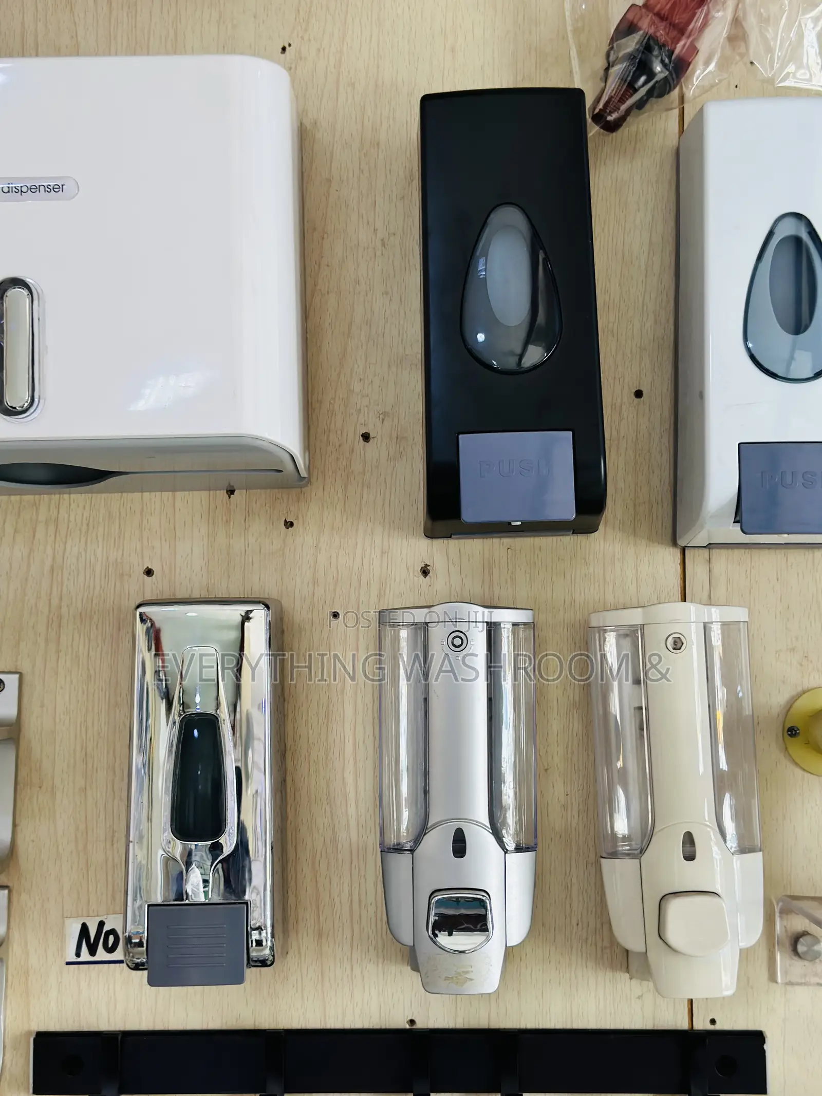 Wall-Mounted Manual Soap Dispenser