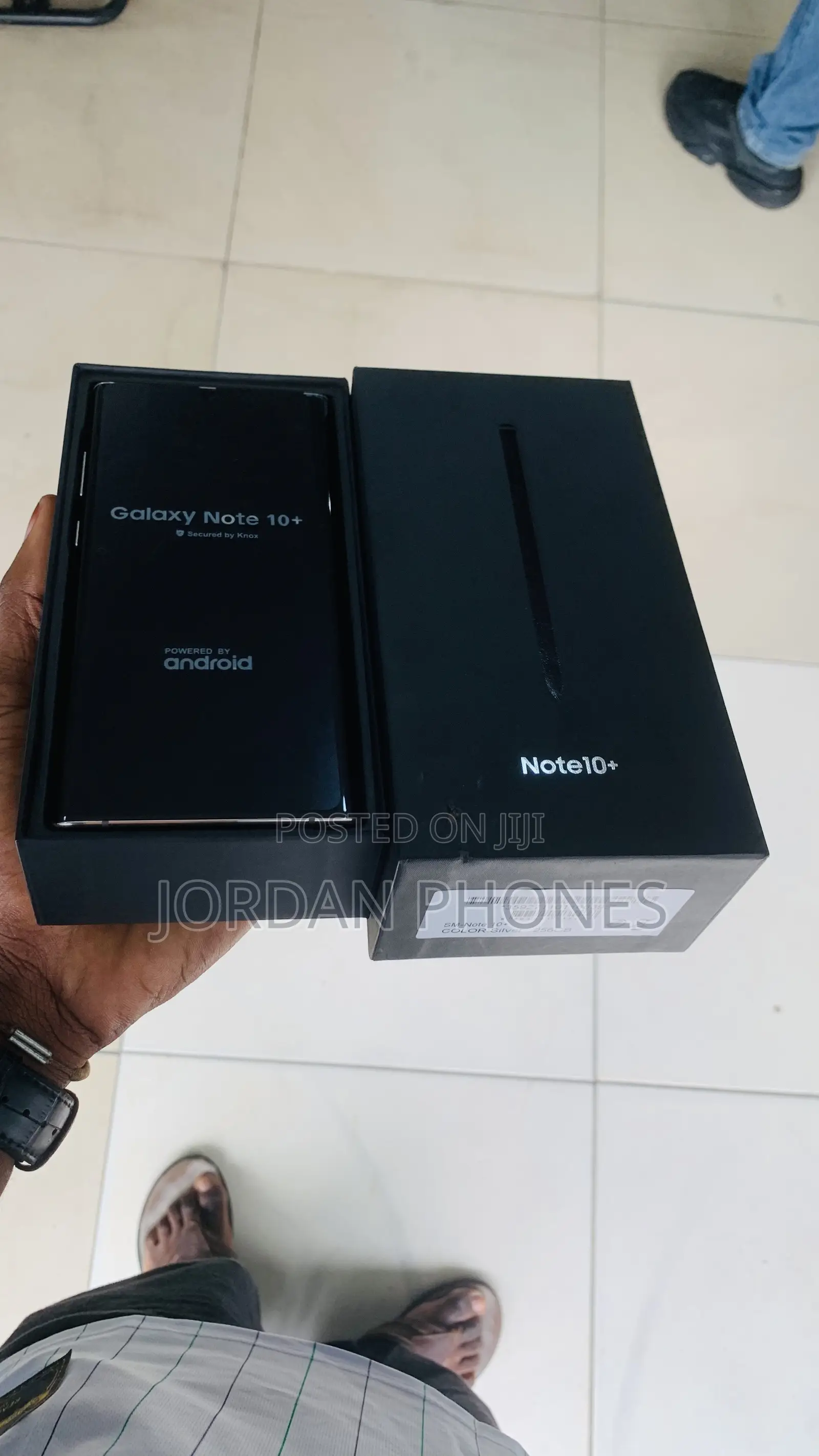 New Samsung Galaxy Note 10 Plus 256 GB Silver
