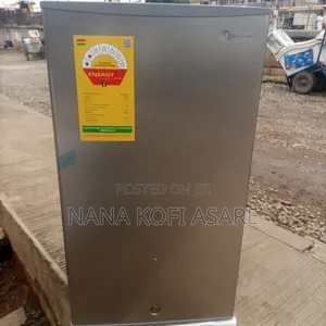 Sigma 93litres Table Top Refrigerator