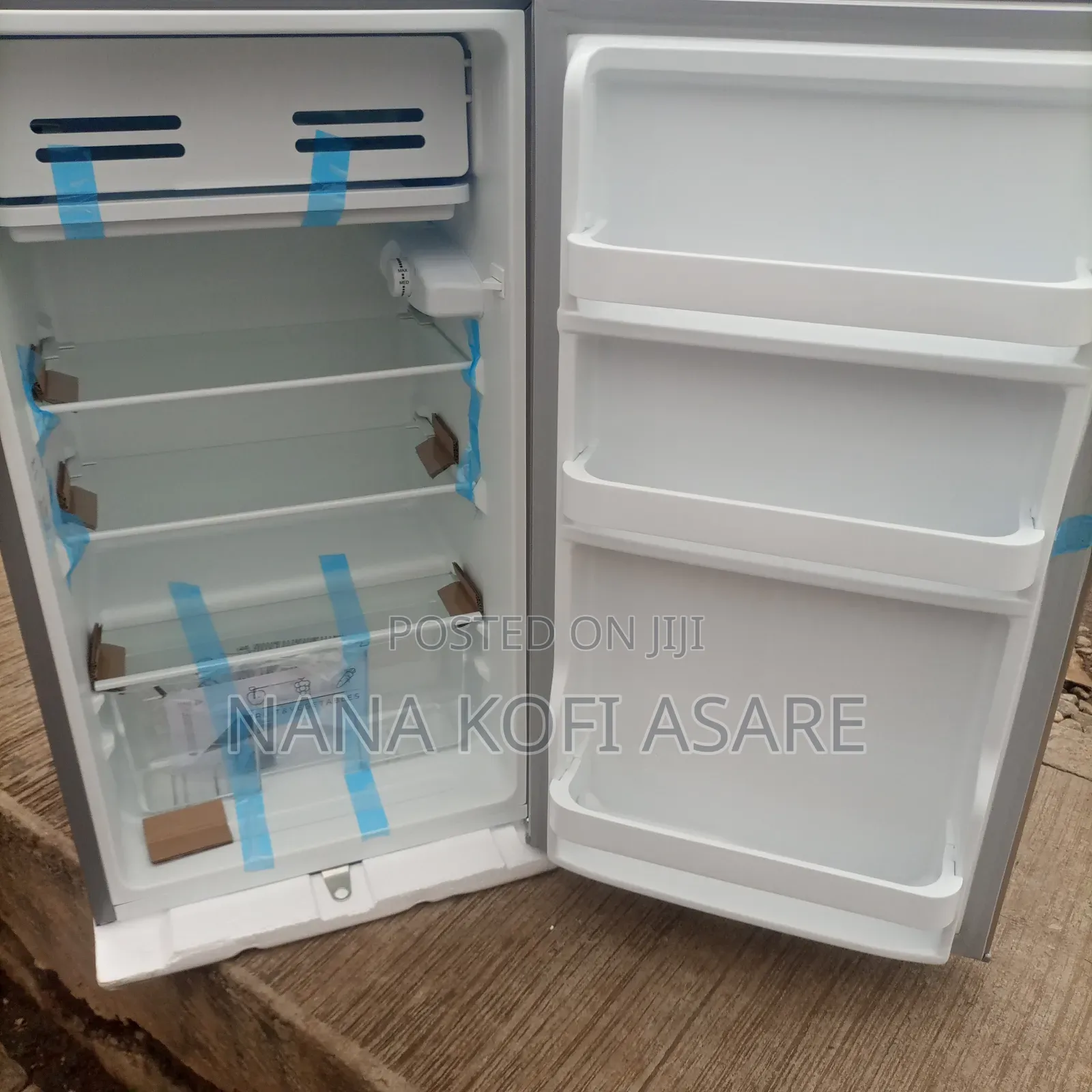 Sigma 93litres Table Top Refrigerator