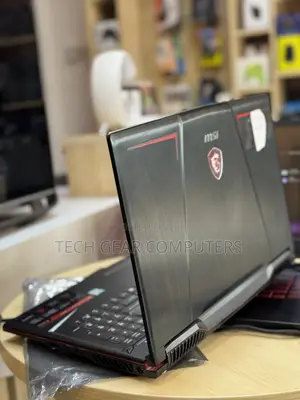 Laptop MSI 16GB Intel Core i7 HDD+SSD 1T