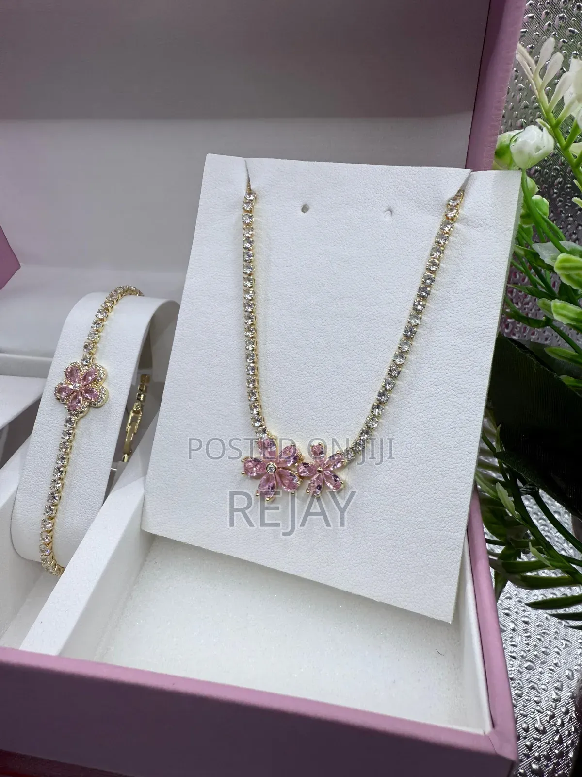 Classic Ladies Jewelry