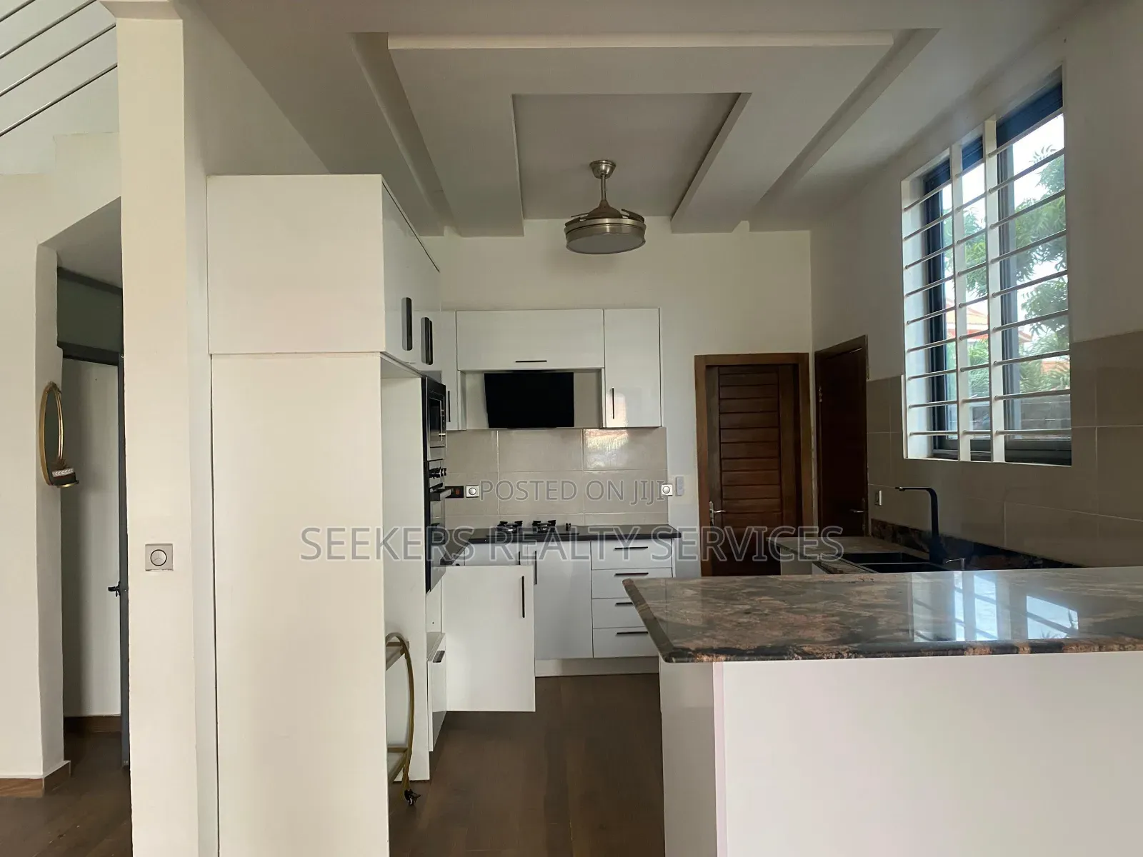 4bdrm House in Seekers Realty, Oyarifa for rent