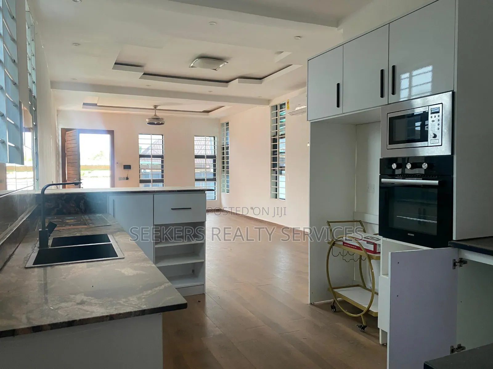 4bdrm House in Seekers Realty, Oyarifa for rent