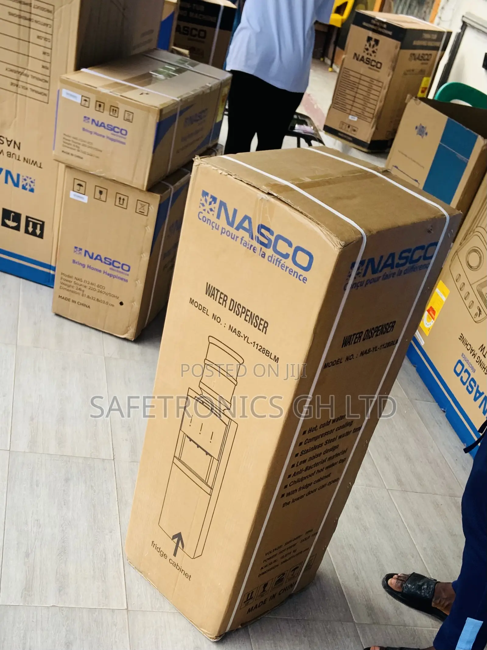 Enjoyable Fast Hot/Cold Black/Grey Nasco Water Dispenser