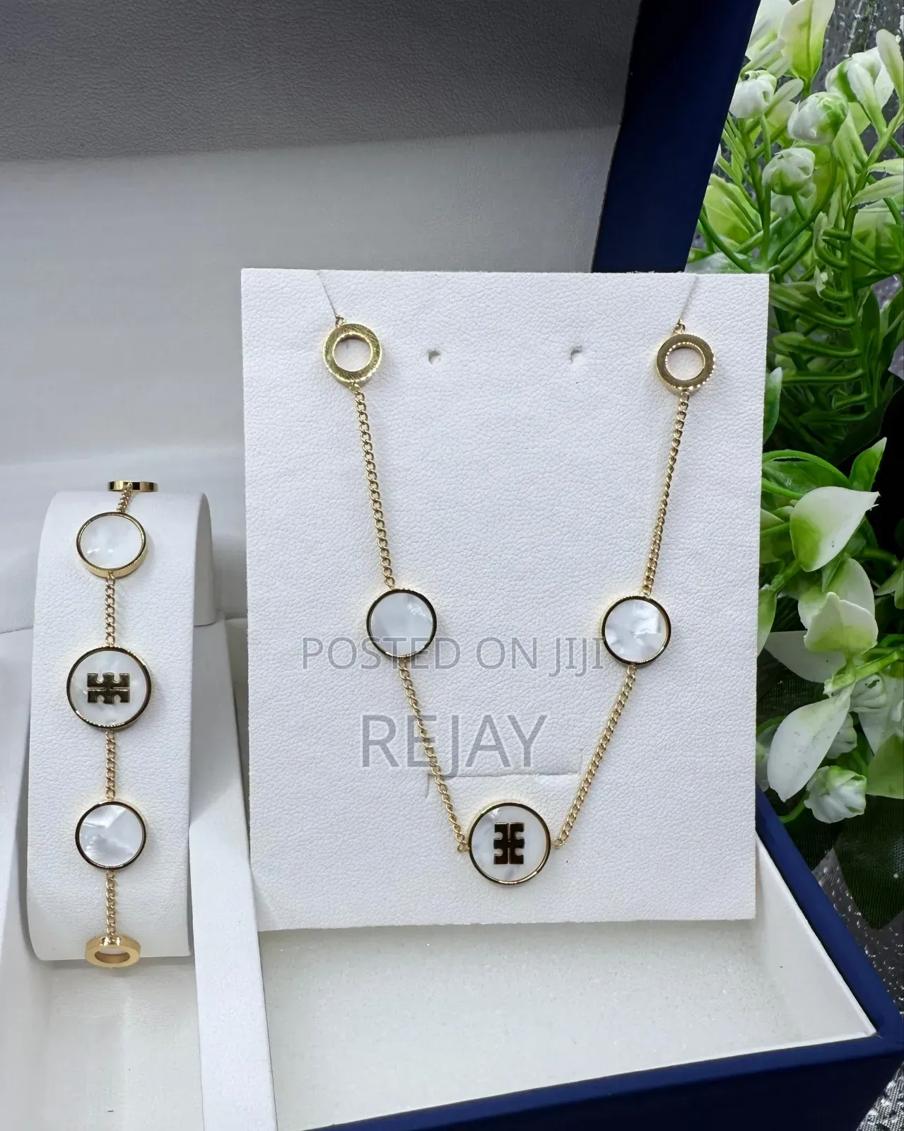 Classic Ladies Jewelry