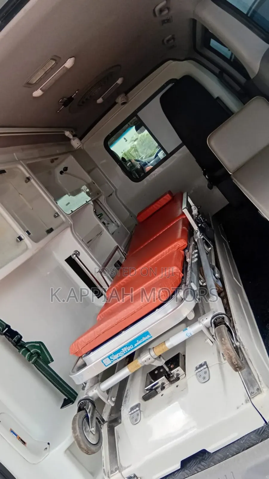 Hyundai Starex 2015 White