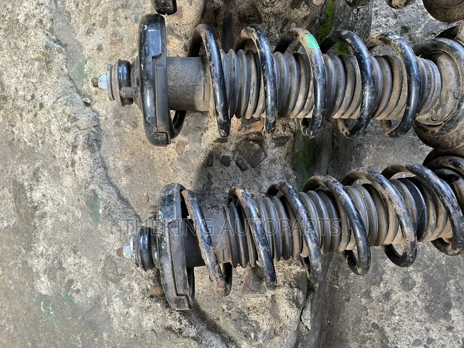 Accord 2014 to 2016 Back Shocks