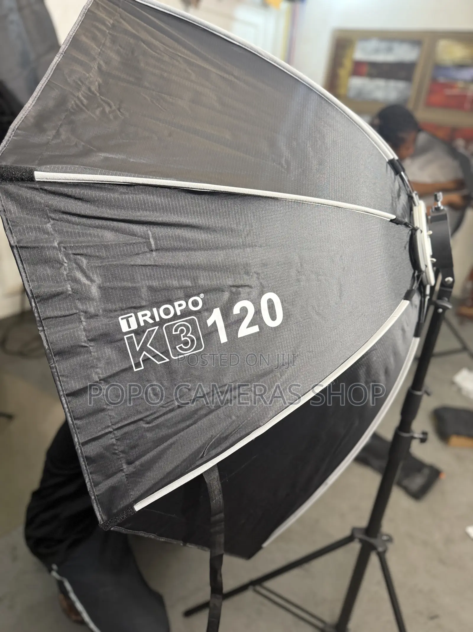 65cm Triopo Rapid Folding Softbox + Grid + Brackets