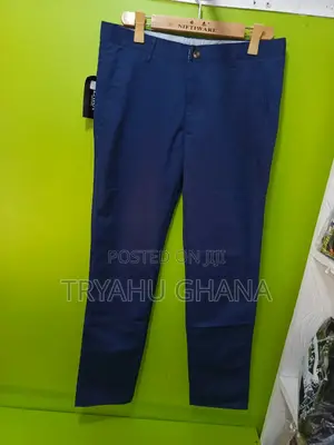 Smart Khaki Trousers For Meetings