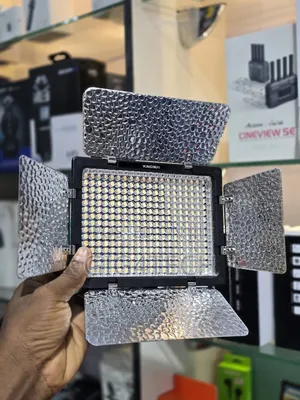 Yongnuo on Top Camera Light Bi Color Yn300iii