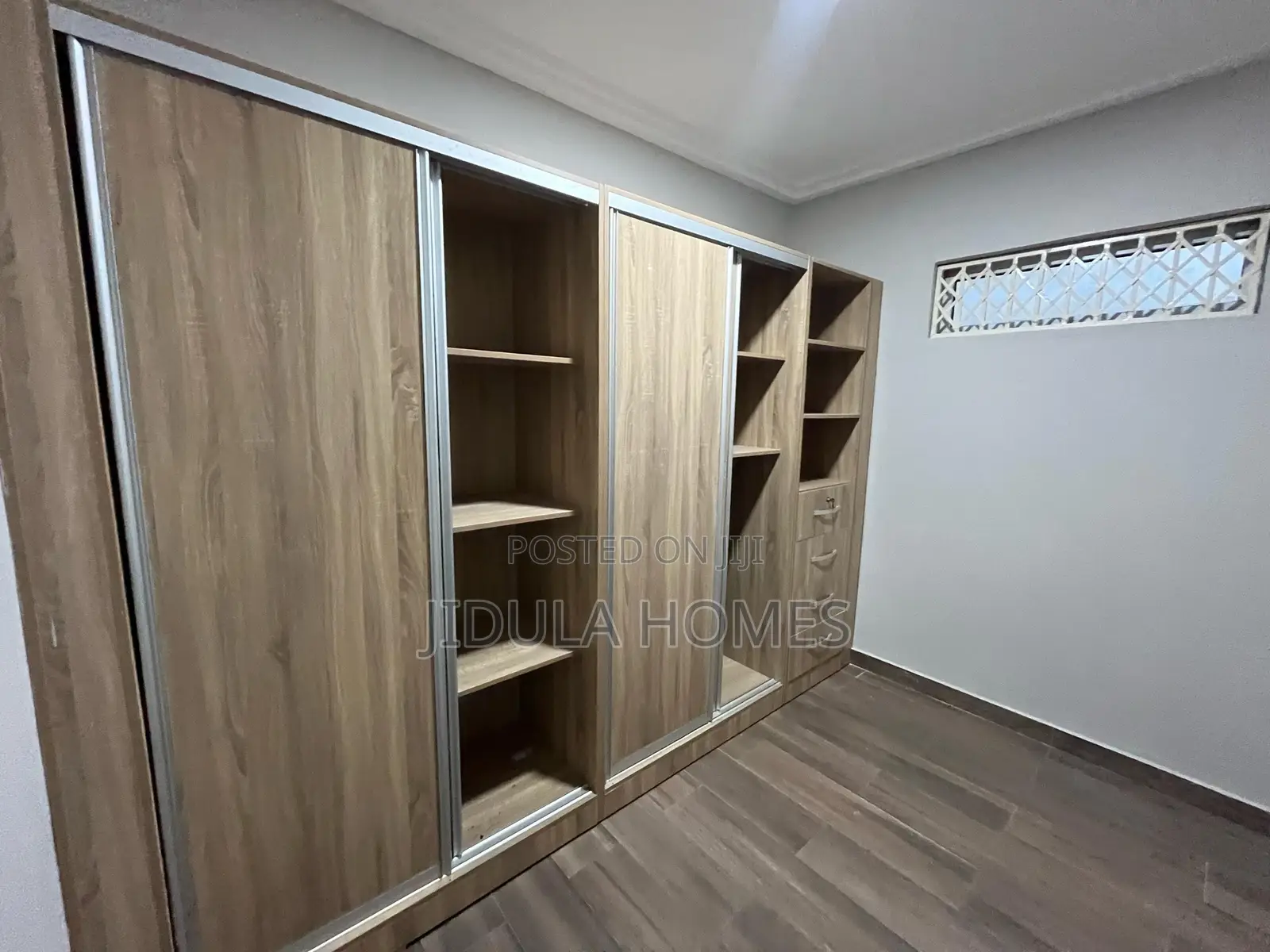 4bdrm House in East Legon Trassaco, Boundary Road Area for rent