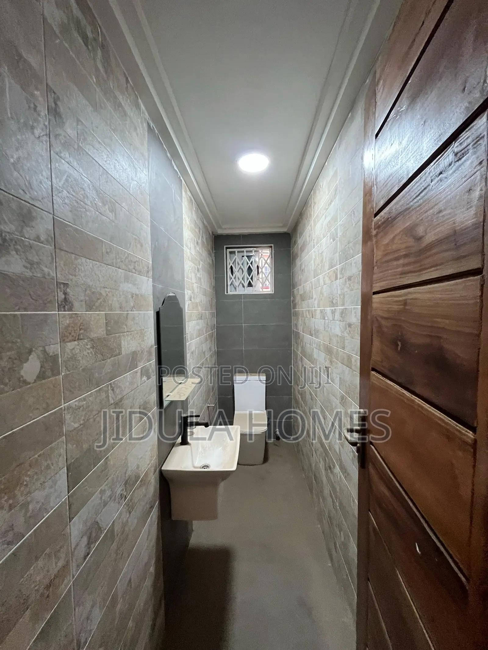 4bdrm House in East Legon Trassaco, Boundary Road Area for rent