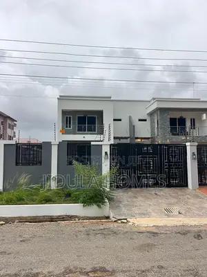 4bdrm House in East Legon Trassaco, Boundary Road Area for rent