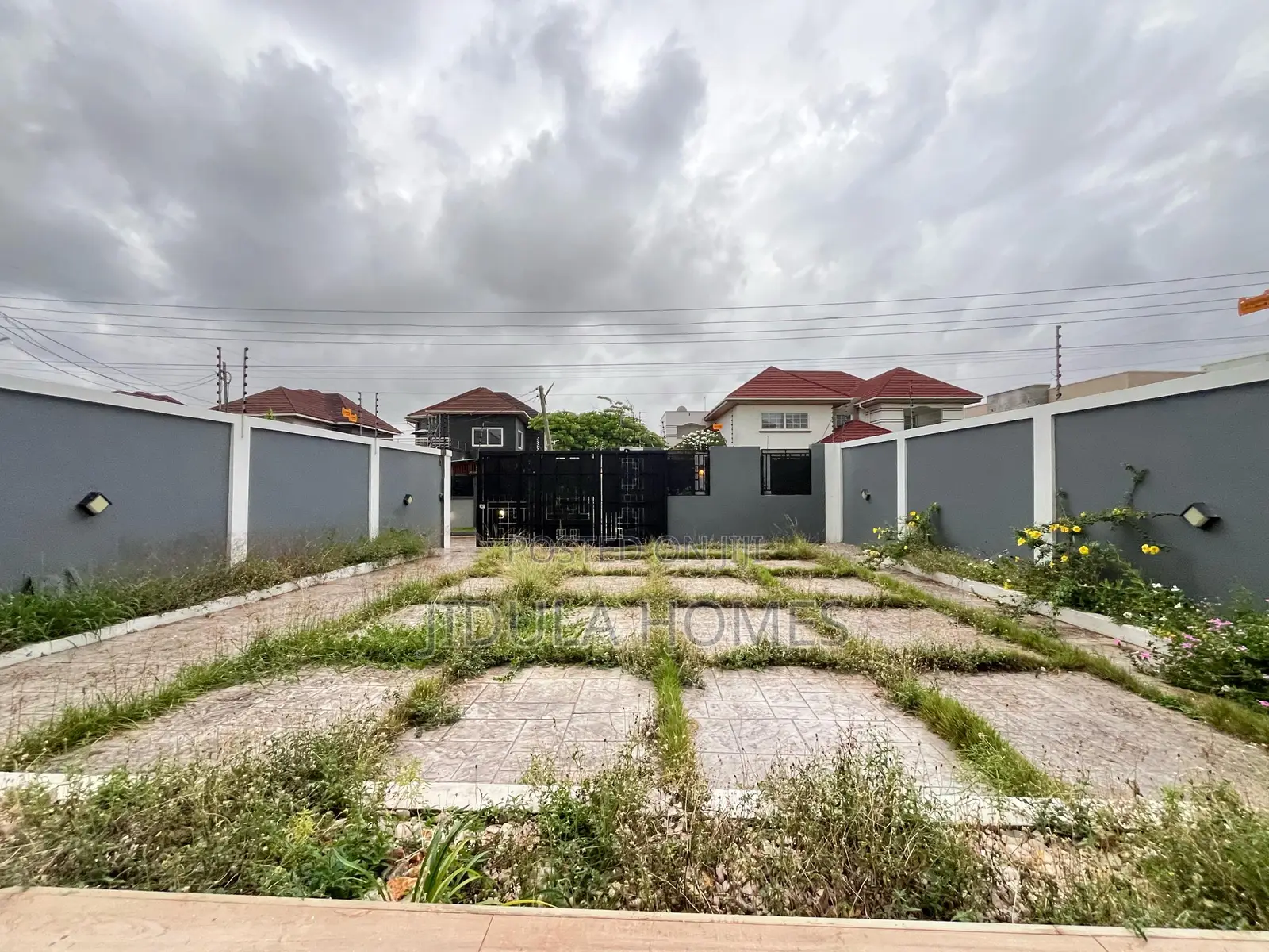 4bdrm House in East Legon Trassaco, Boundary Road Area for rent