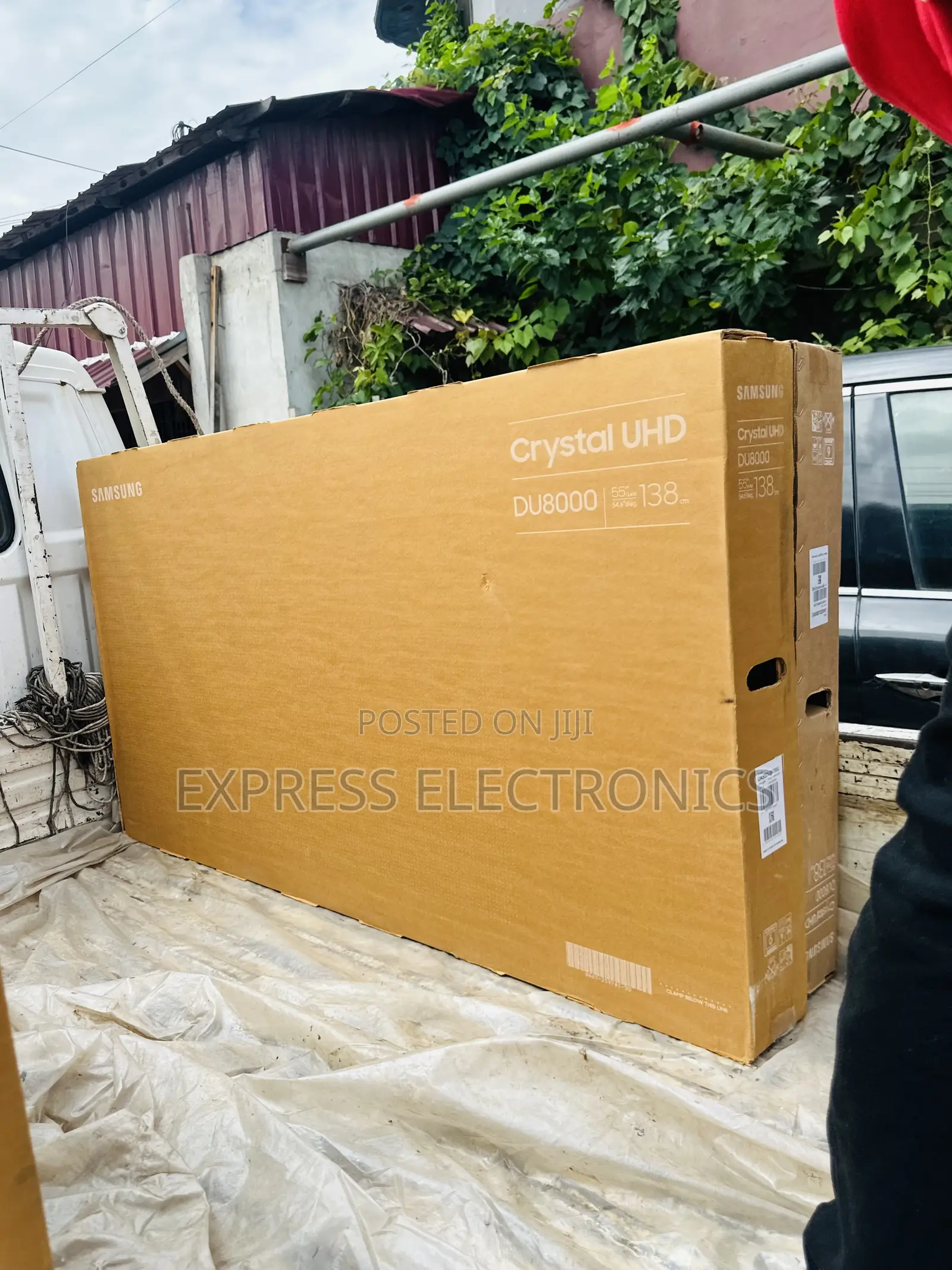 Brand New 55”Du8000 Uhd Smart Glossy Television
