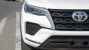 New Toyota Fortuner 2.7 AWD 2024 White
