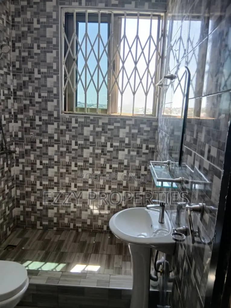 1bdrm Apartment in Adringanor East for rent