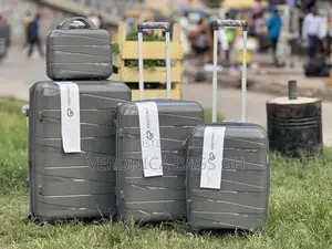 Large Capacity, Lightweight Suitcase, Universal Wheels,