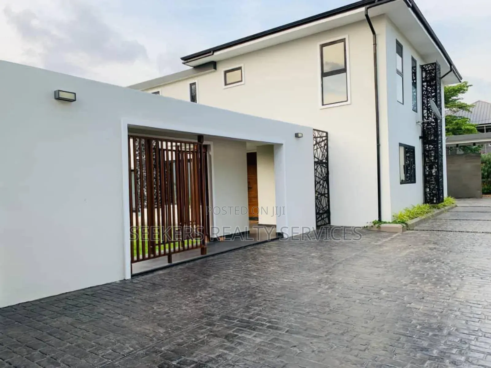 4bdrm House in Seekers Realty, Labone for rent