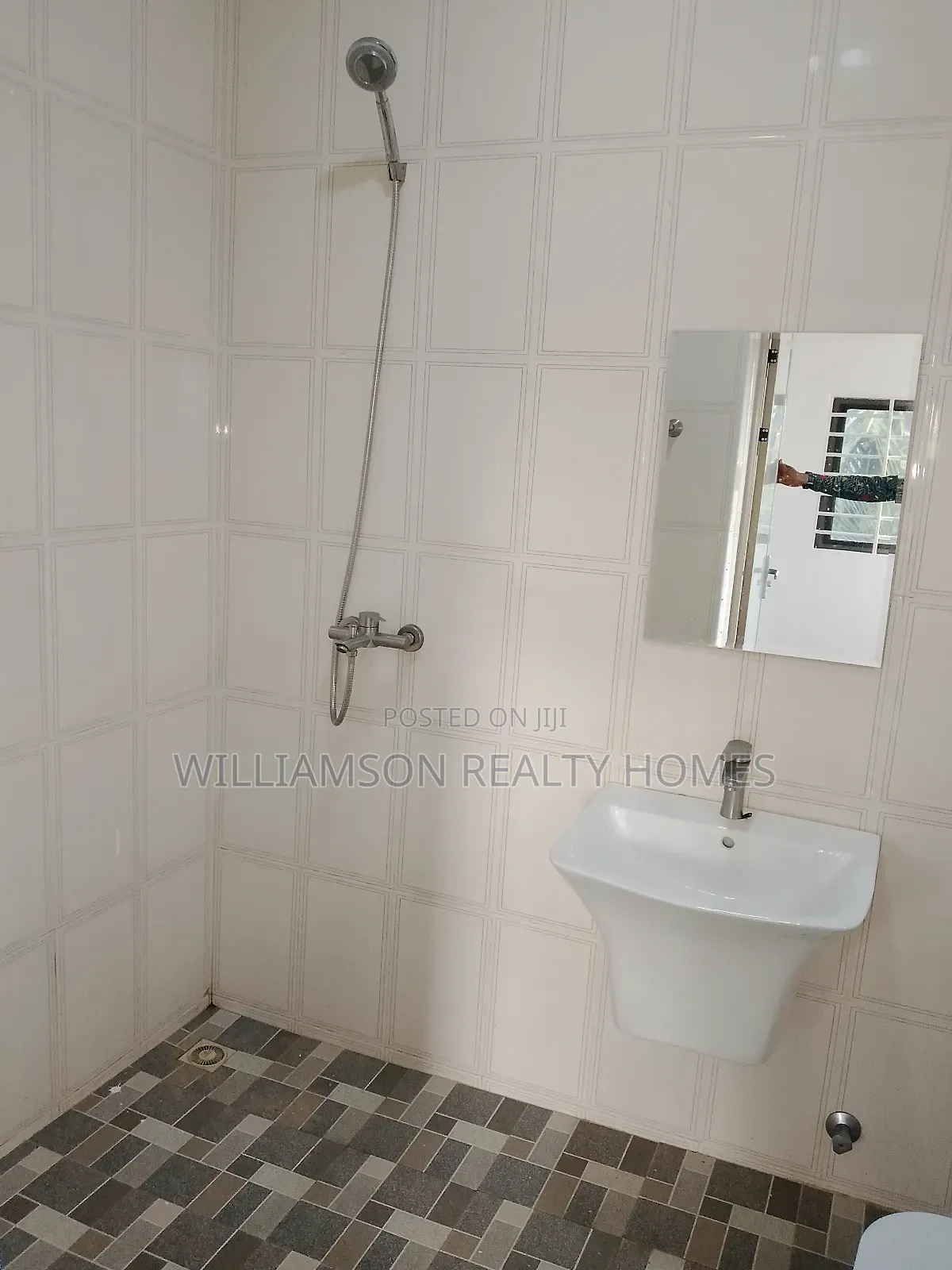 2bdrm Apartment in Tempo Estate Area, Spintex for rent