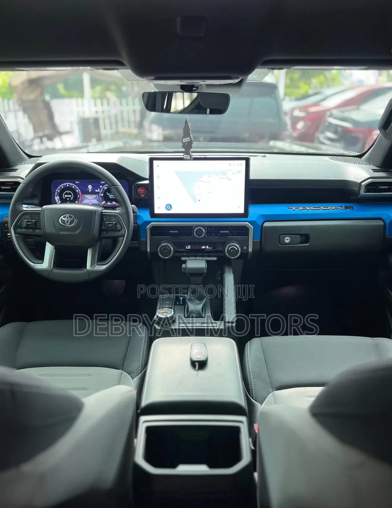 Toyota Tacoma 2024 Black