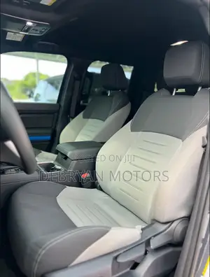 Toyota Tacoma 2024 Black