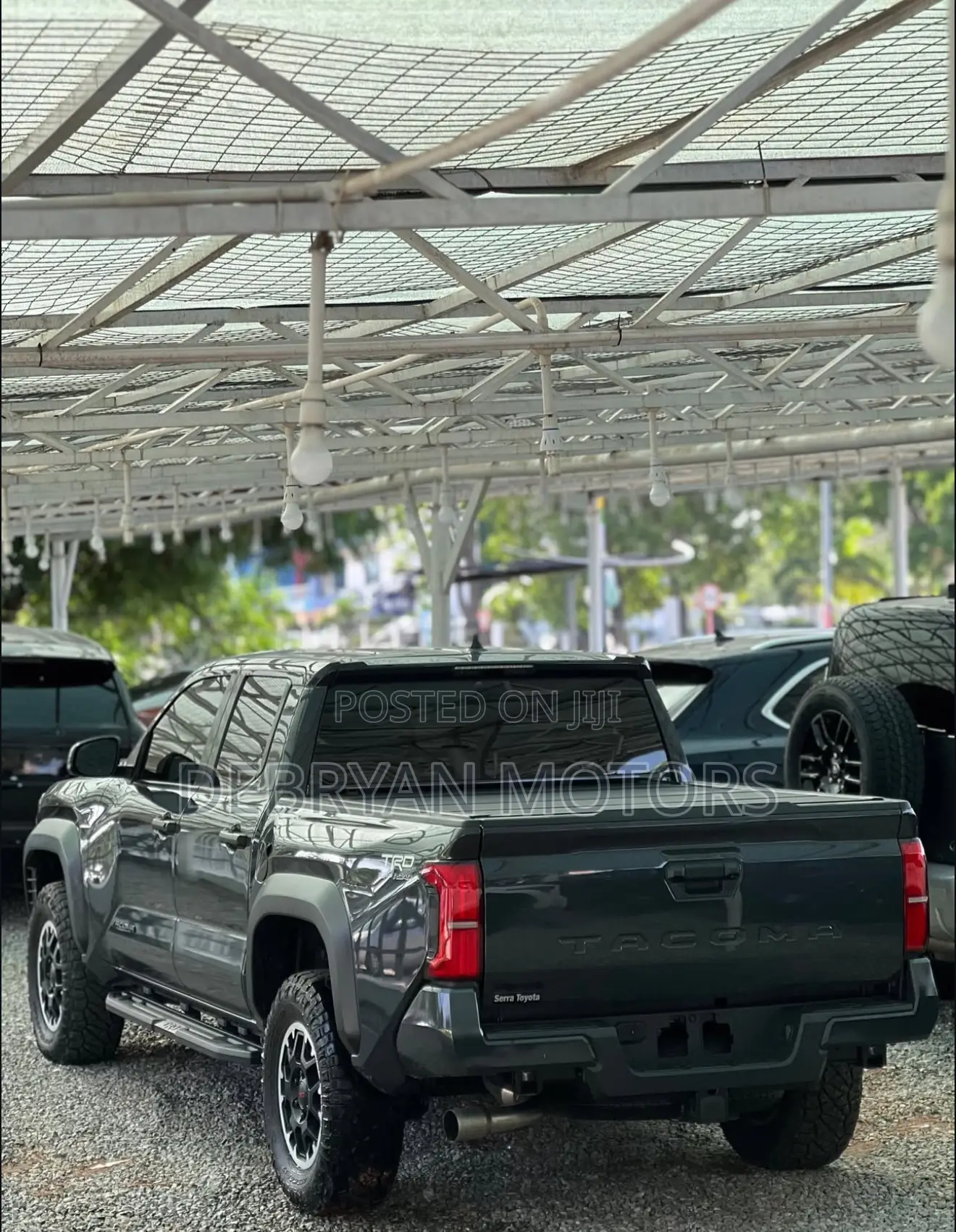 Toyota Tacoma 2024 Black
