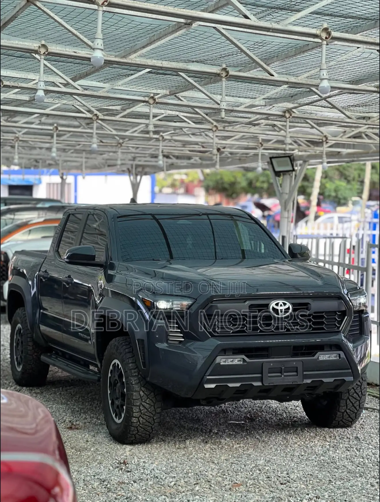 Toyota Tacoma 2024 Black