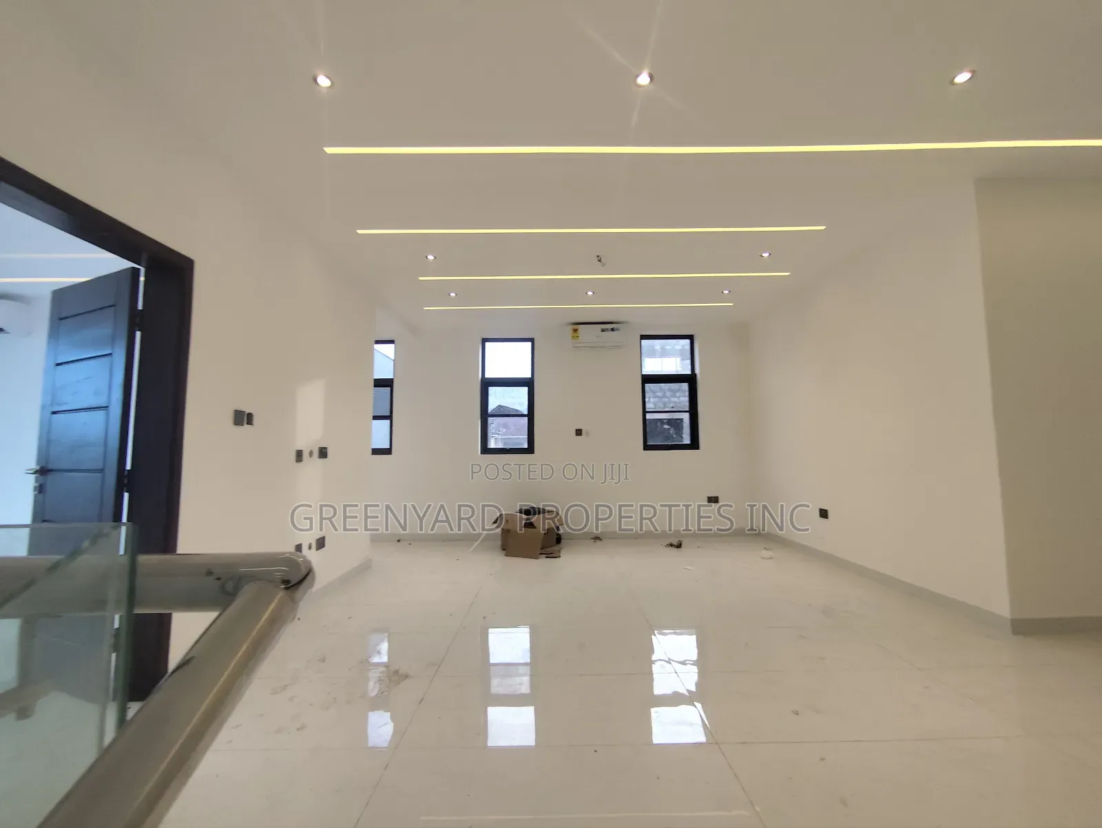 4bdrm House in School Junction, Ashaley Botwe for sale