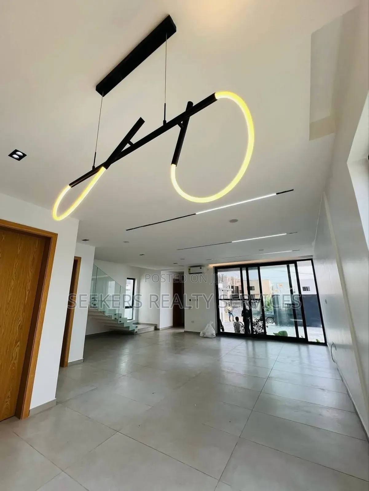 5bdrm House in Seekers Realty, Accra Metropolitan for sale