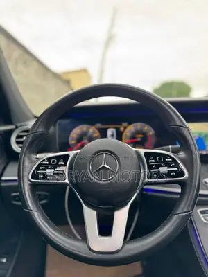 Mercedes-Benz E300 2019 Gray
