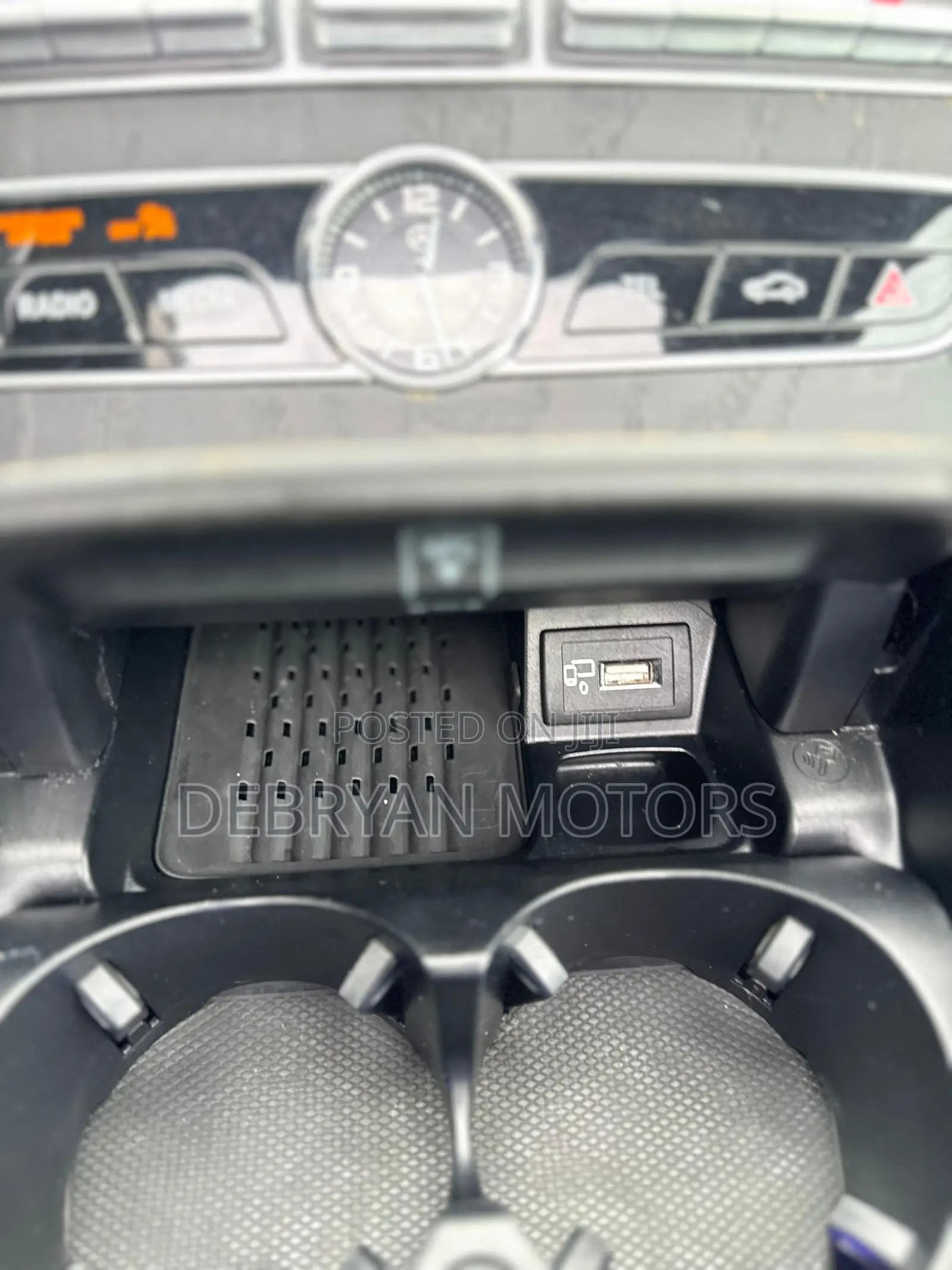 Mercedes-Benz E300 2019 Gray