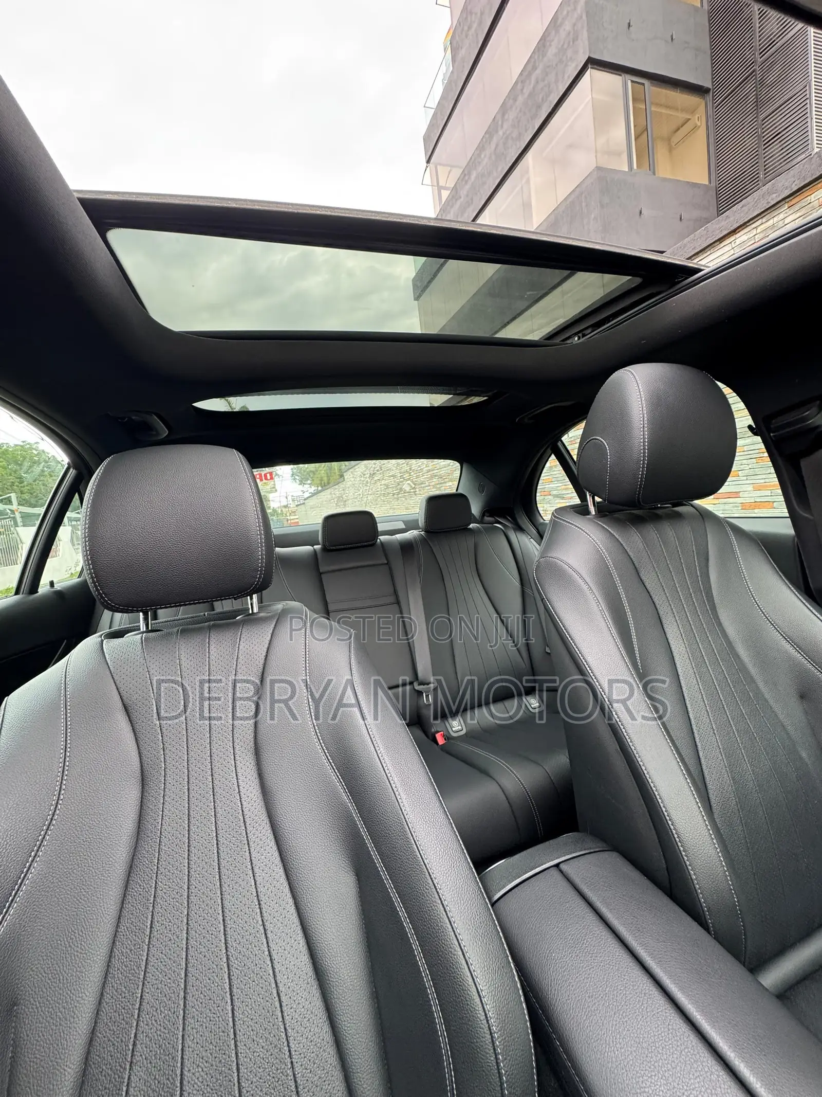 Mercedes-Benz E300 2019 Gray