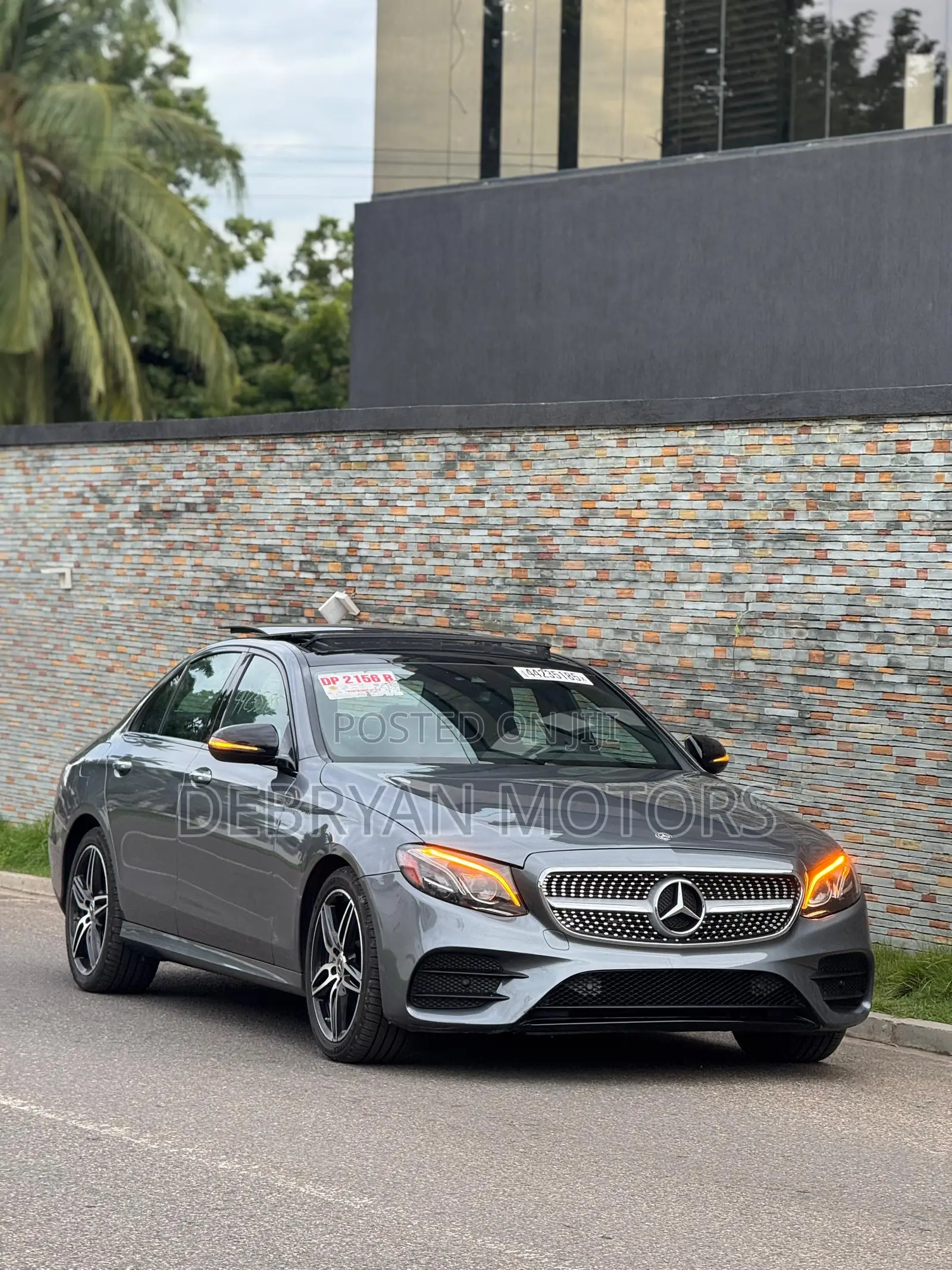 Mercedes-Benz E300 2019 Gray