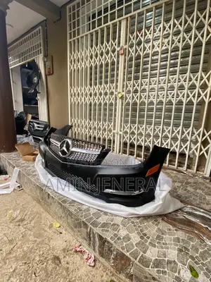 W204 C250 Front Bumper