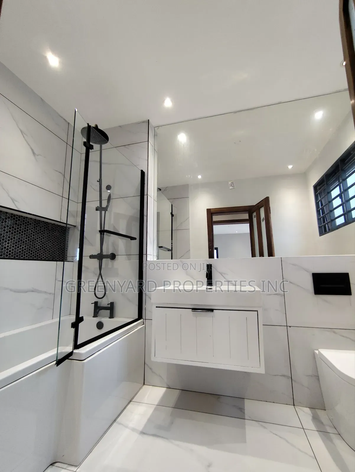4bdrm House in Adjiringanor, East Legon for sale