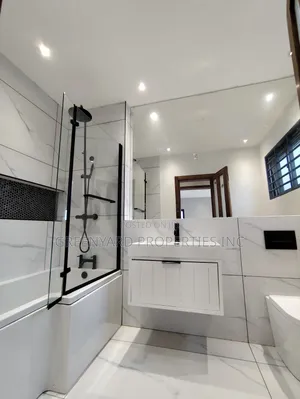 4bdrm House in Adjiringanor, East Legon for sale